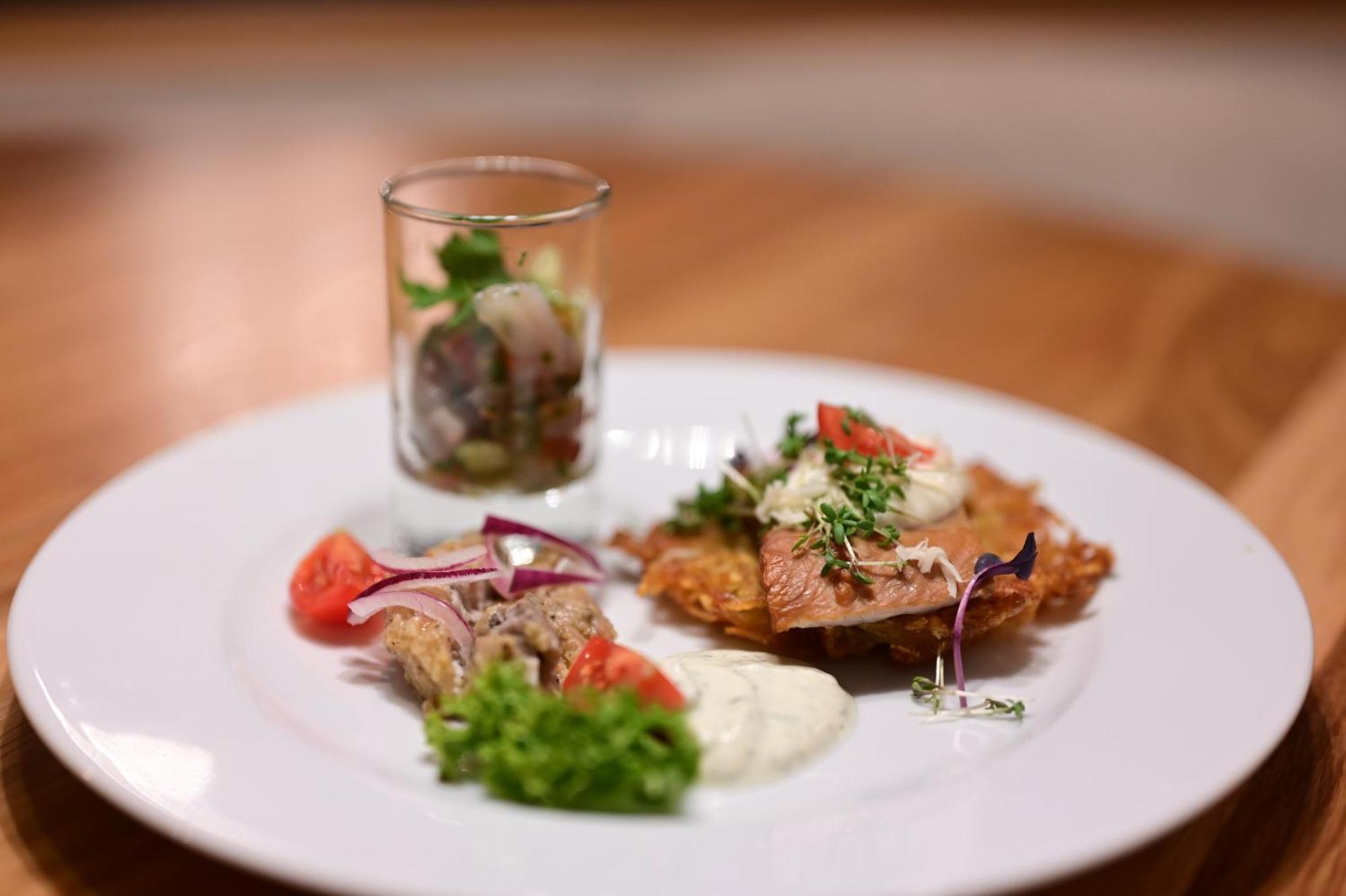 Altes Kurhaus Landhotel Trabelsdorf Екстериор снимка