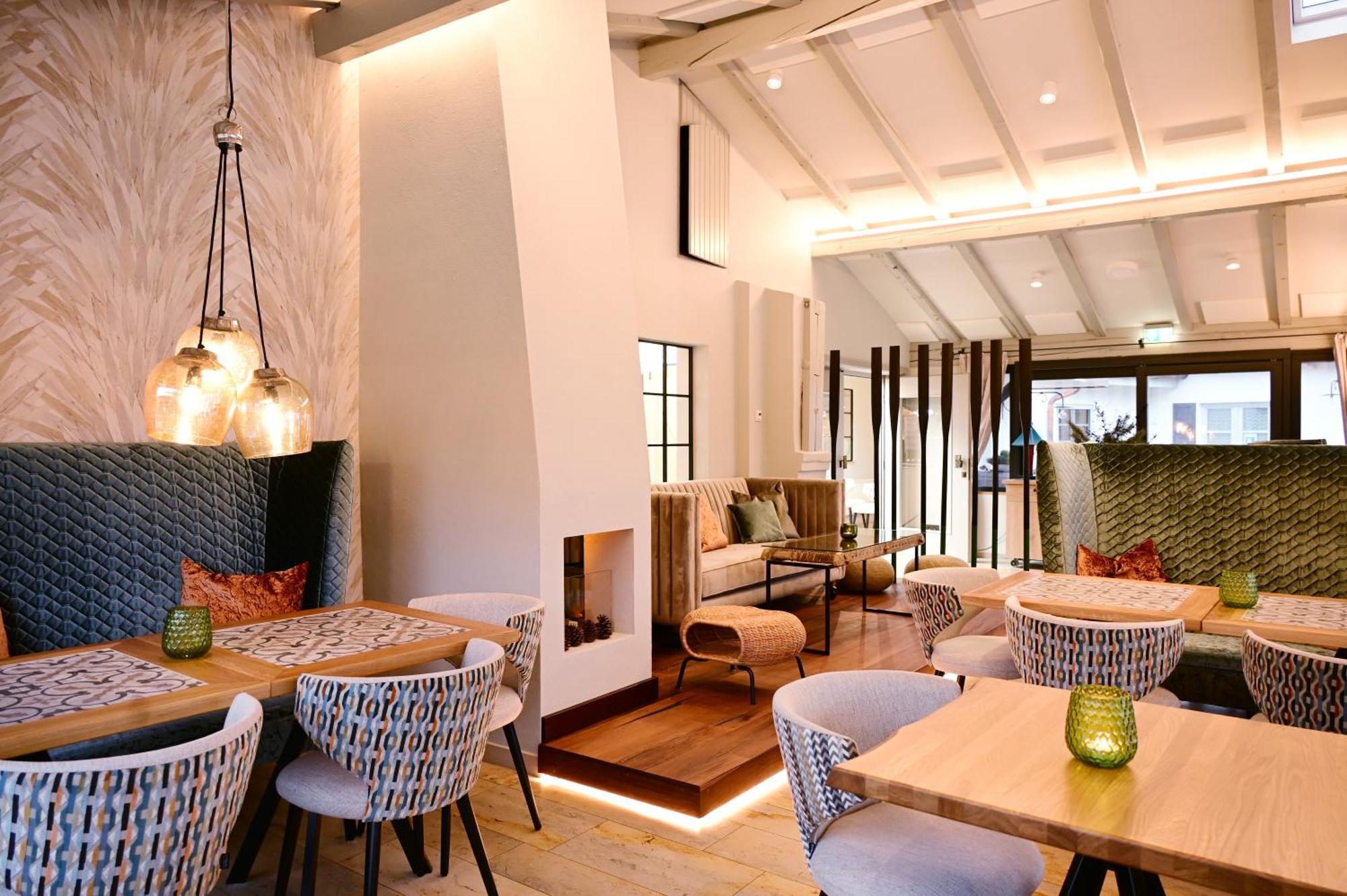 Altes Kurhaus Landhotel Trabelsdorf Екстериор снимка