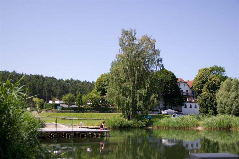 Altes Kurhaus Landhotel Trabelsdorf Екстериор снимка
