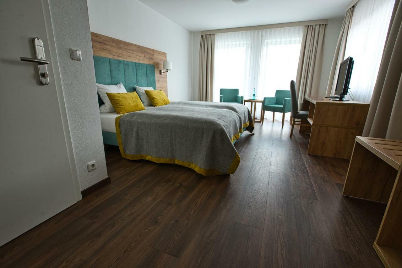 Altes Kurhaus Landhotel Trabelsdorf Екстериор снимка